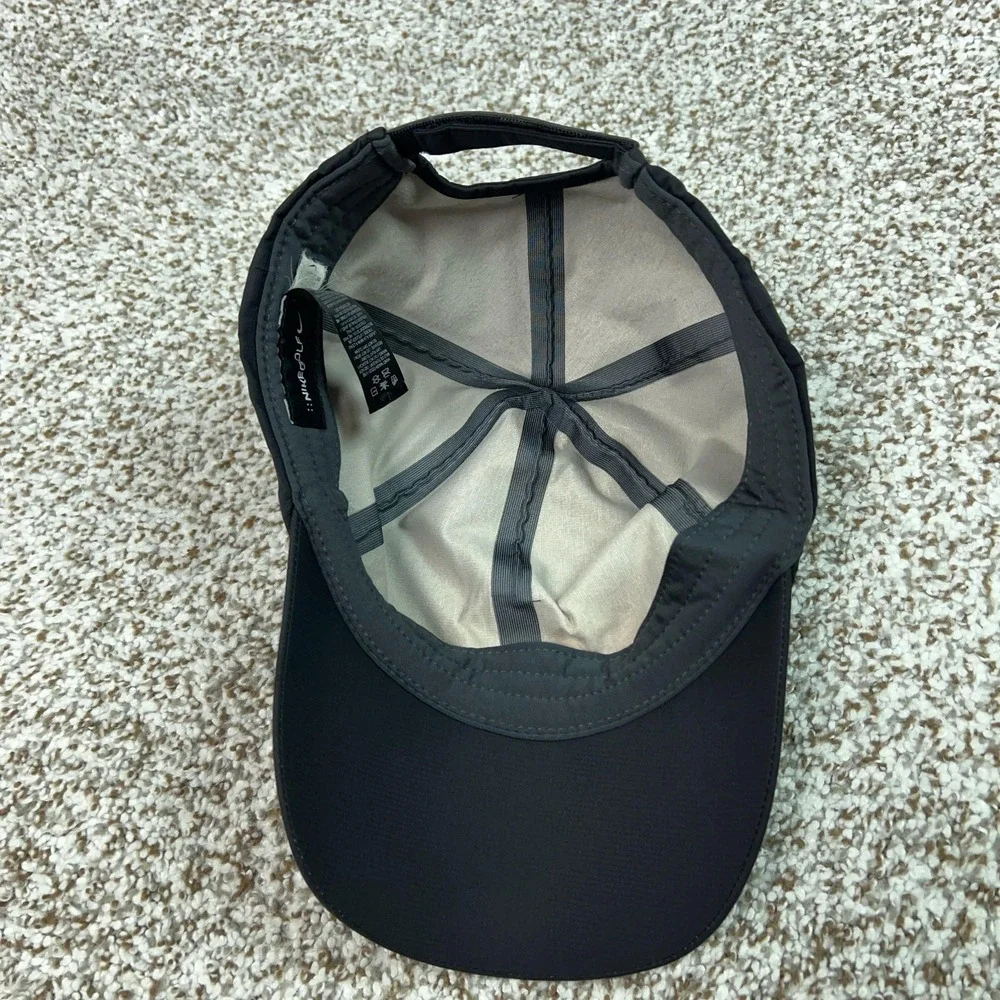 Nike Golf Mens Hat Cap Adjustable Black Storm-FIT Golf Waterproof Nylon One Size